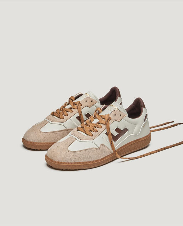 Burella Slim Flamingos' Life