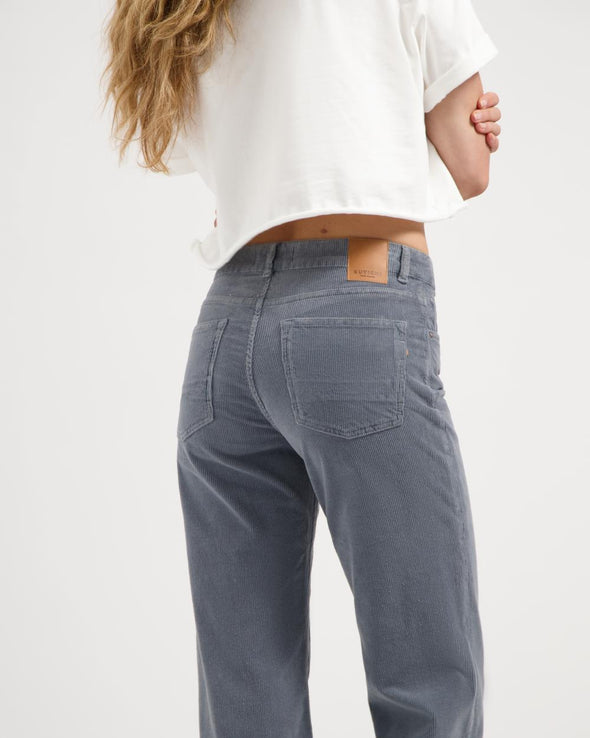 Lena Loose Corduroy Kuyichi