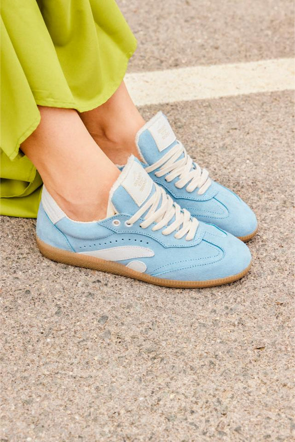 Rio Sneaker Suede Grand Step Shoes